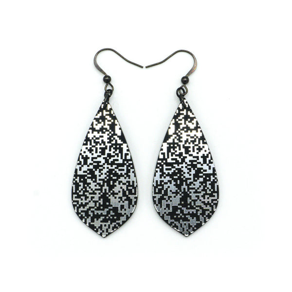 Gem Point [18] // Acrylic Earrings - Brushed Silver, Black