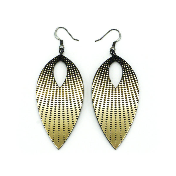 T7 [04_HalftoneRays] // Acrylic Earrings - Brushed Gold, Black