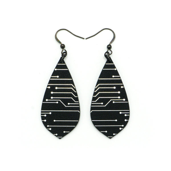 Gem Point [06R] // Acrylic Earrings - Brushed Silver, Black