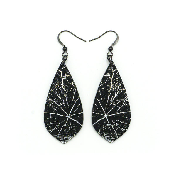 Gem Point [45R] // Acrylic Earrings - Brushed Silver, Black