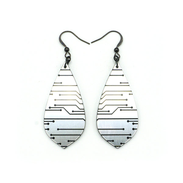 Gem Point [06] // Acrylic Earrings - Brushed Silver, Black