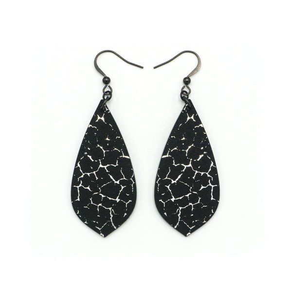 Gem Point [47R] // Acrylic Earrings - Brushed Silver, Black