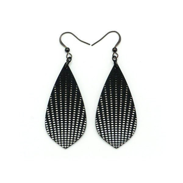 Gem Point [08R] // Acrylic Earrings - Brushed Silver, Black