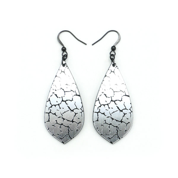 Gem Point [47] // Acrylic Earrings - Brushed Silver, Black