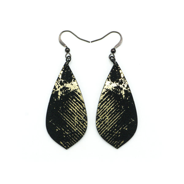Gem Point [26R] // Acrylic Earrings - Brushed Gold, Black