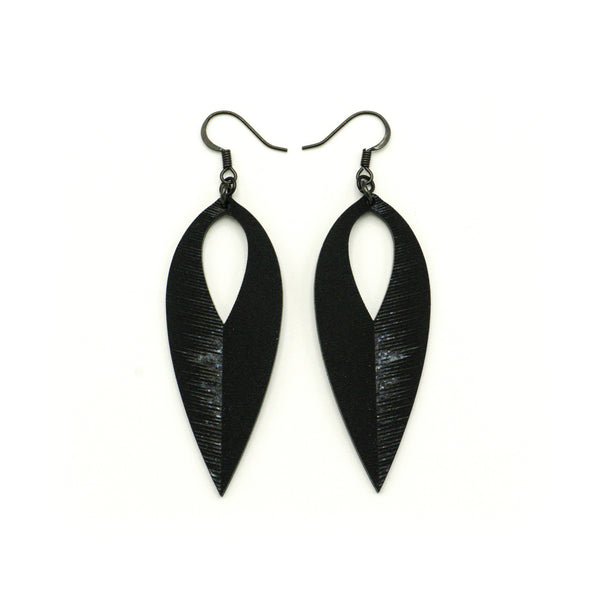 Nativas [08R] // Acrylic Earrings - Black Galaxy, Black
