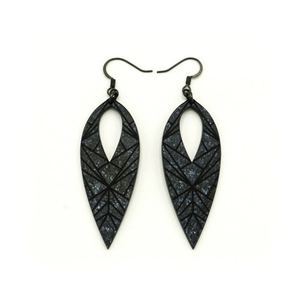 Nativas [05] // Acrylic Earrings - Black Galaxy, Black