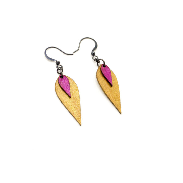 Innera // Leather Earrings - Gold, Fuchsia Pearl