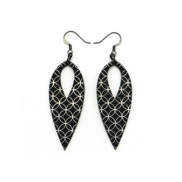 Nativas [27R] // Acrylic Earrings - Brushed Silver, Black