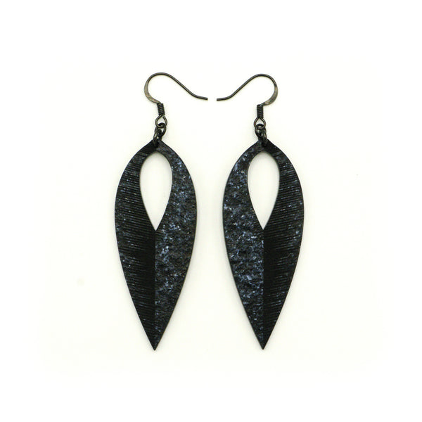 Nativas [08] // Acrylic Earrings - Black Galaxy, Black