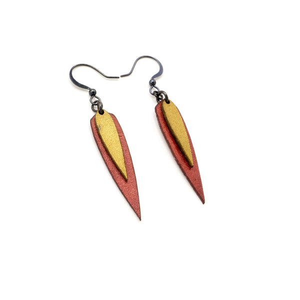 Innera // Leather Earrings - Red Pearl, Gold