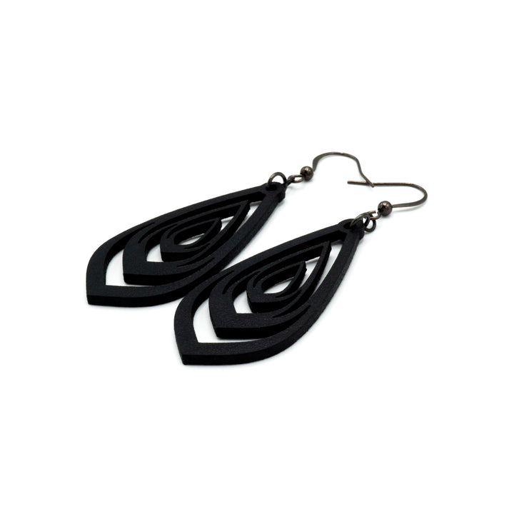 Gem Point 07 [M] // Leather Earrings - Black - LIGHT RAZOR DESIGN STUDIO