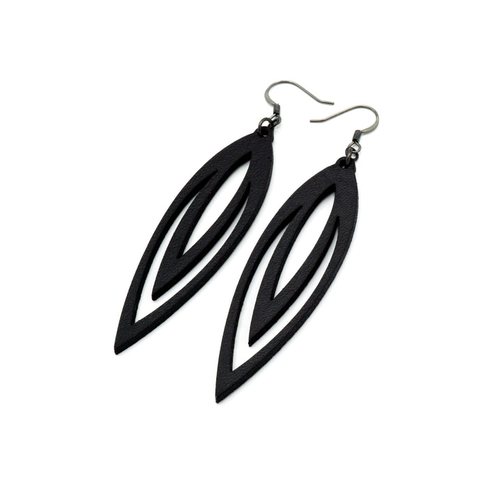 Totem 07 [L] // Leather Earrings - Black - LIGHT RAZOR DESIGN STUDIO