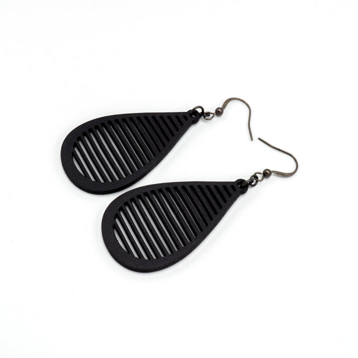 Drop 04 [S] // Leather Earrings - Black - LIGHT RAZOR DESIGN STUDIO