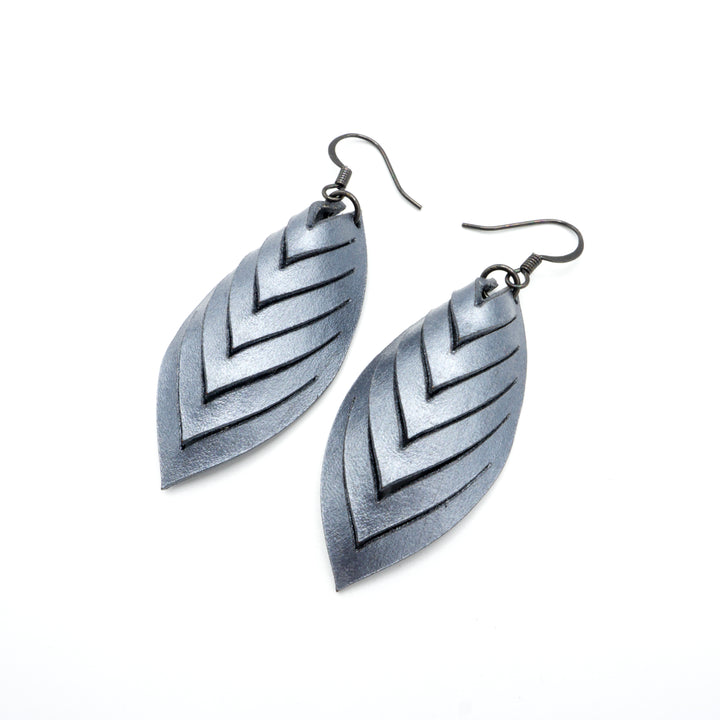 Terrabyte 14 [S] // Leather Earrings - Silver - LIGHT RAZOR DESIGN STUDIO