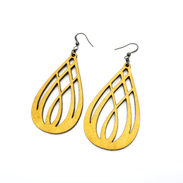 Drop 07 [L] // Leather Earrings - Gold - LIGHT RAZOR DESIGN STUDIO