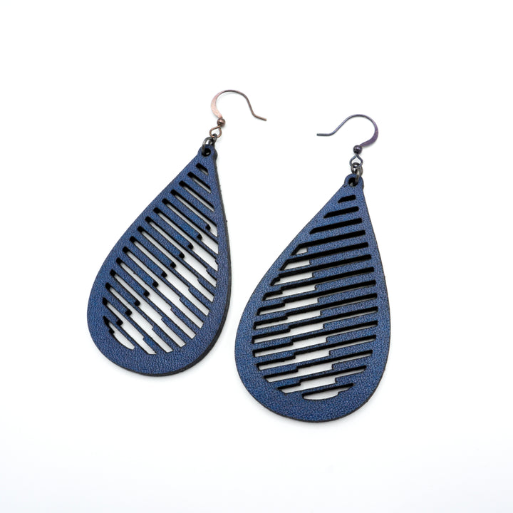Drop 06 [L] // Leather Earrings - Navy Blue - LIGHT RAZOR DESIGN STUDIO