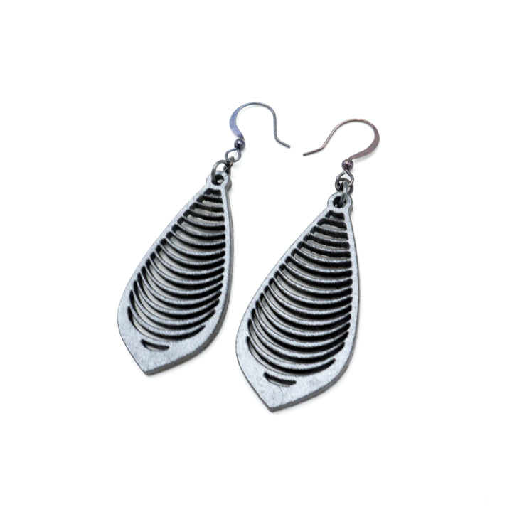 Gem Point 13 [S] // Leather Earrings - Silver - LIGHT RAZOR DESIGN STUDIO