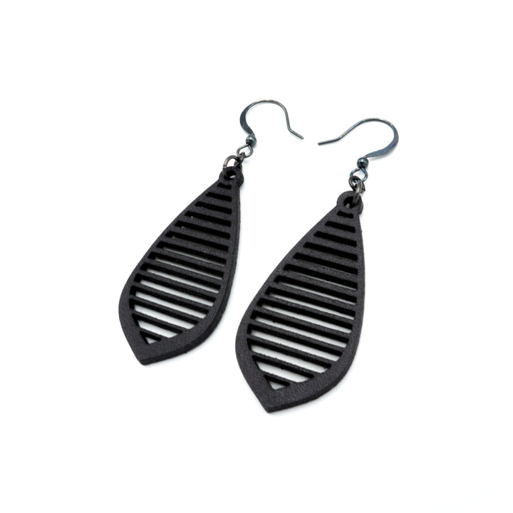 Gem Point 11 [S] // Leather Earrings - Black - LIGHT RAZOR DESIGN STUDIO