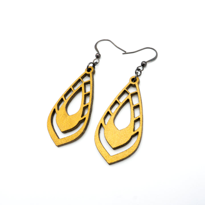 Gem Point 04 [S] // Leather Earrings - Gold - LIGHT RAZOR DESIGN STUDIO
