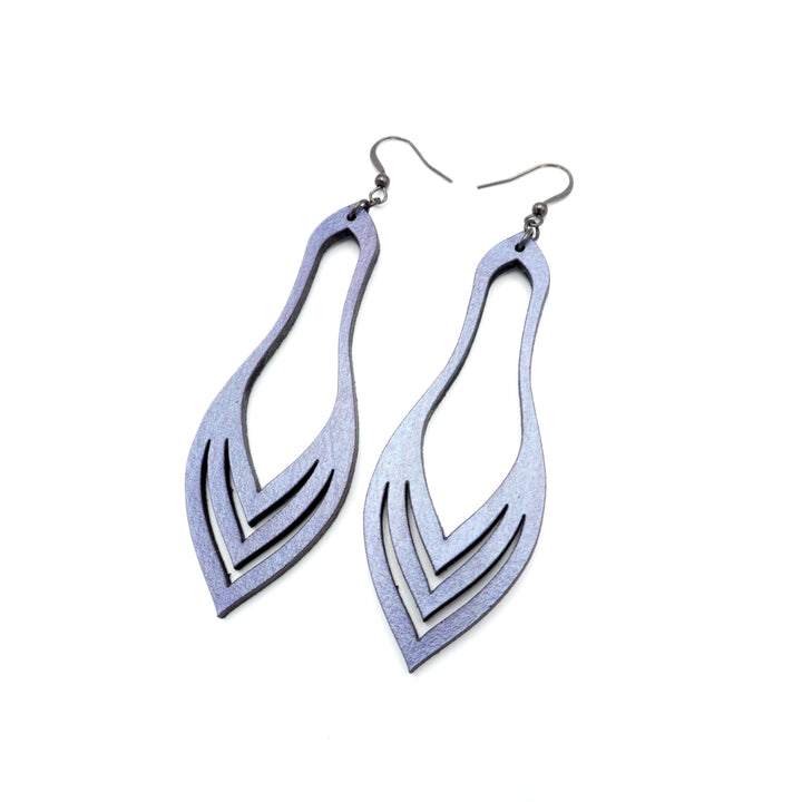 Terrabyte v.02_3 // Leather Earrings - Purple Pearl - LIGHT RAZOR DESIGN STUDIO