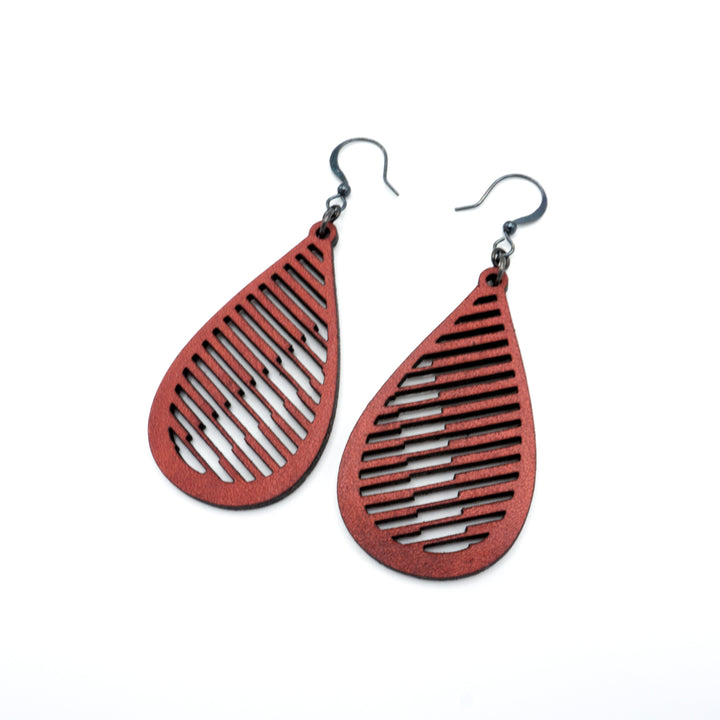 Drop 06 [S] // Leather Earrings - Red - LIGHT RAZOR DESIGN STUDIO