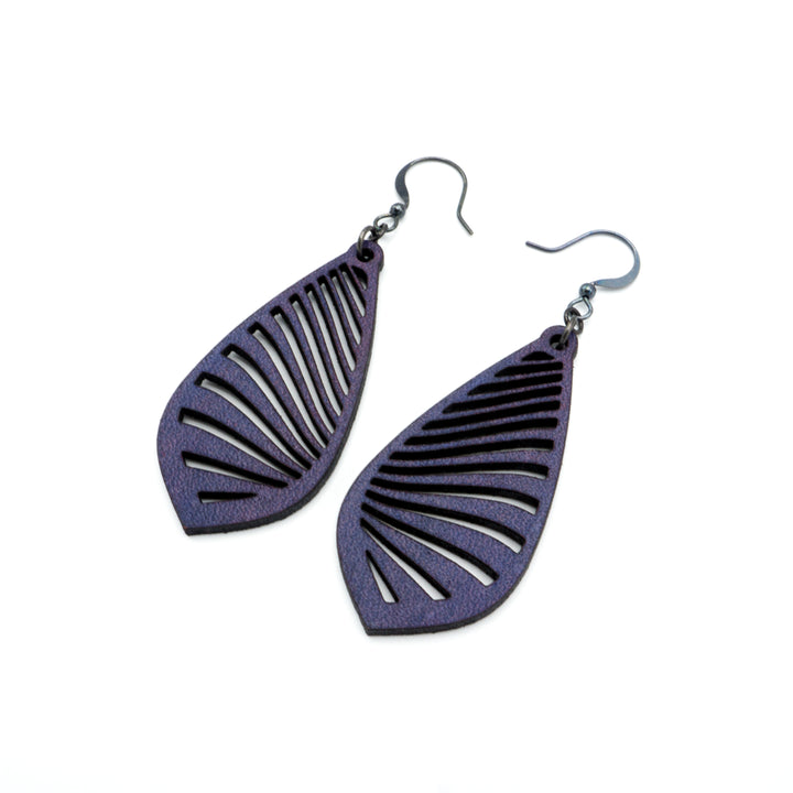 Gem Point 09 [M] // Leather Earrings - Purple - LIGHT RAZOR DESIGN STUDIO