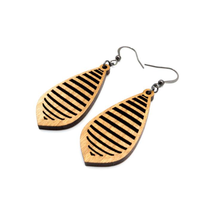 Gem Point 12 [S] // Wood Earrings - Cherry - LIGHT RAZOR DESIGN STUDIO