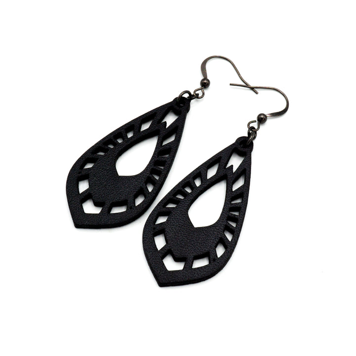 Gem Point 05 [M] // Leather Earrings - Black - LIGHT RAZOR DESIGN STUDIO