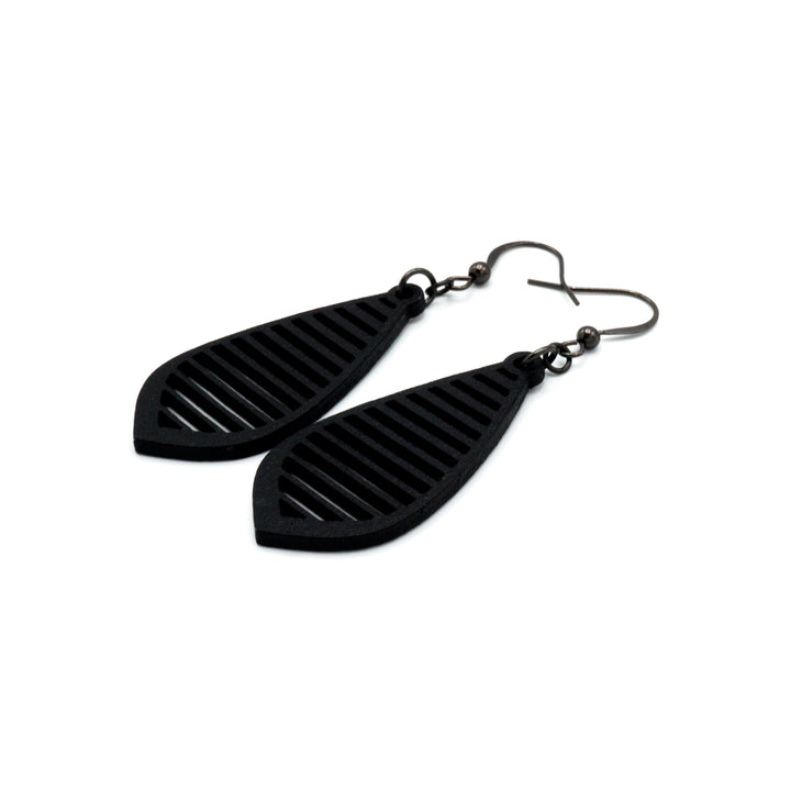 Gem Point 11 [S] // Leather Earrings - Black - LIGHT RAZOR DESIGN STUDIO