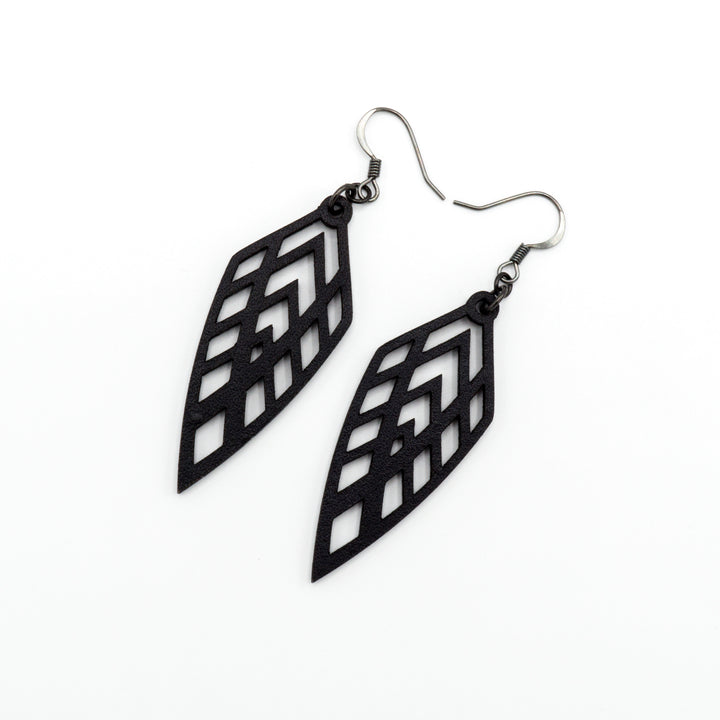 Arrowhead 02 [S] // Leather Earrings - Black - LIGHT RAZOR DESIGN STUDIO