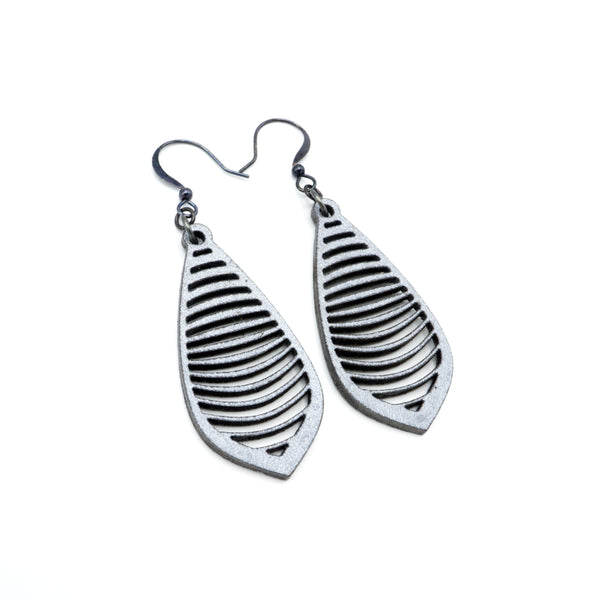 Gem Point 14 [S] // Leather Earrings - Silver - LIGHT RAZOR DESIGN STUDIO