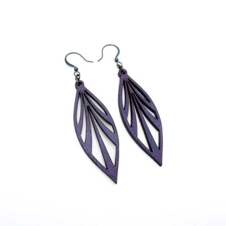 Petal 03 [S] // Leather Earrings - Purple - LIGHT RAZOR DESIGN STUDIO