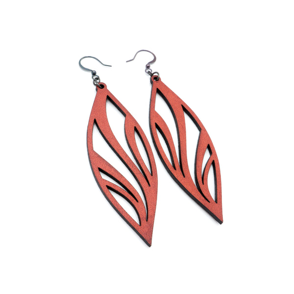 Petal 02 [L] // Leather Earrings - Red - LIGHT RAZOR DESIGN STUDIO