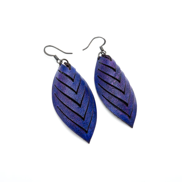 Terrabyte 14 [S] // Leather Earrings - Dark Purple - LIGHT RAZOR DESIGN STUDIO