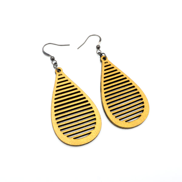 Drop 04 [S] // Leather Earrings - Gold - LIGHT RAZOR DESIGN STUDIO