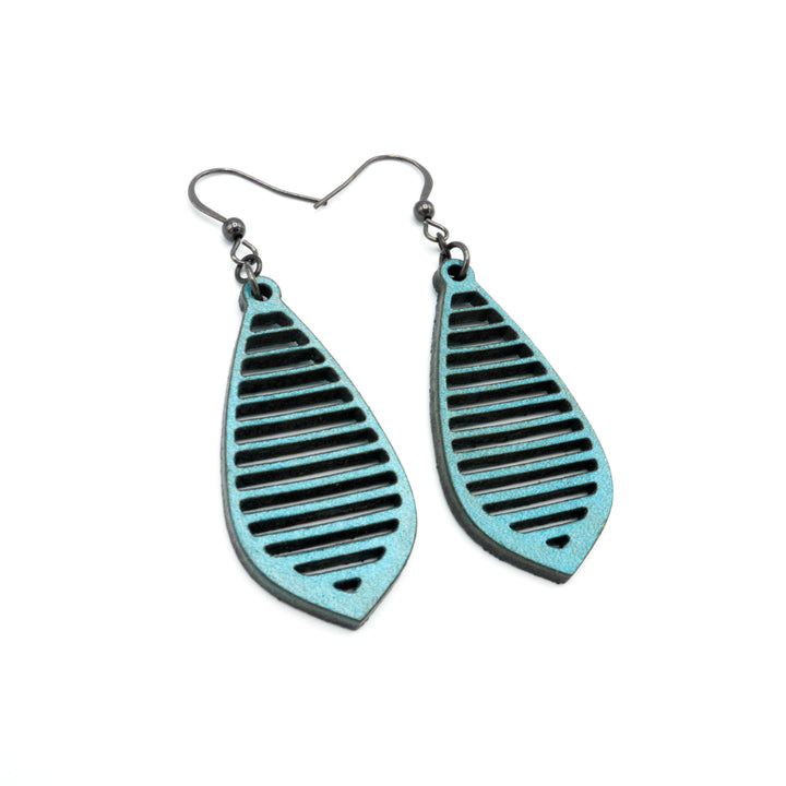 Gem Point 10 [S] // Leather Earrings - Turquoise Pearl - LIGHT RAZOR DESIGN STUDIO