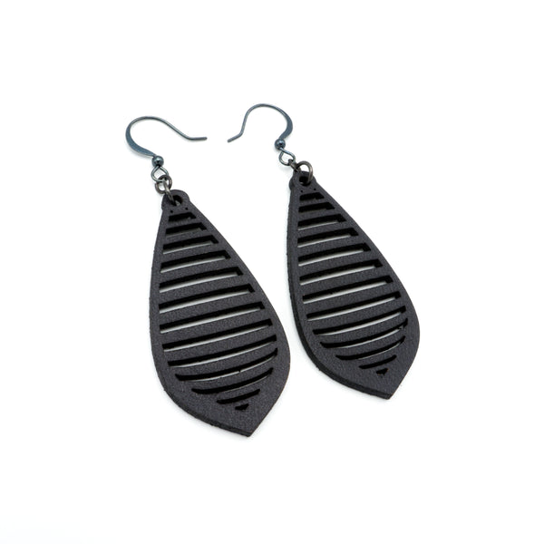 Gem Point 12 [M] // Leather Earrings - Black - LIGHT RAZOR DESIGN STUDIO
