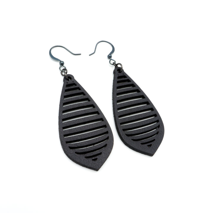 Gem Point 12 [M] // Leather Earrings - Black - LIGHT RAZOR DESIGN STUDIO