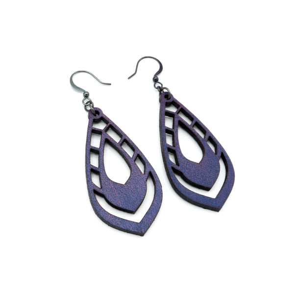 Gem Point 04 [M] // Leather Earrings - Purple - LIGHT RAZOR DESIGN STUDIO