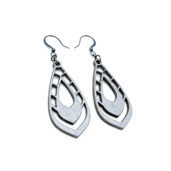 Gem Point 04 [S] // Leather Earrings - Silver - LIGHT RAZOR DESIGN STUDIO