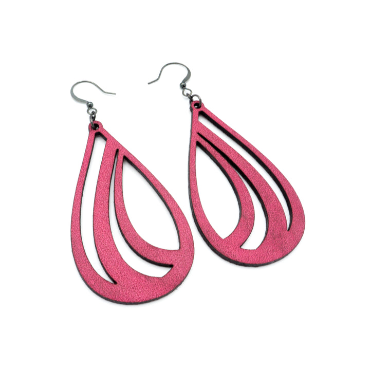 Drop 01 [L] // Leather Earrings - Fuchsia - LIGHT RAZOR DESIGN STUDIO