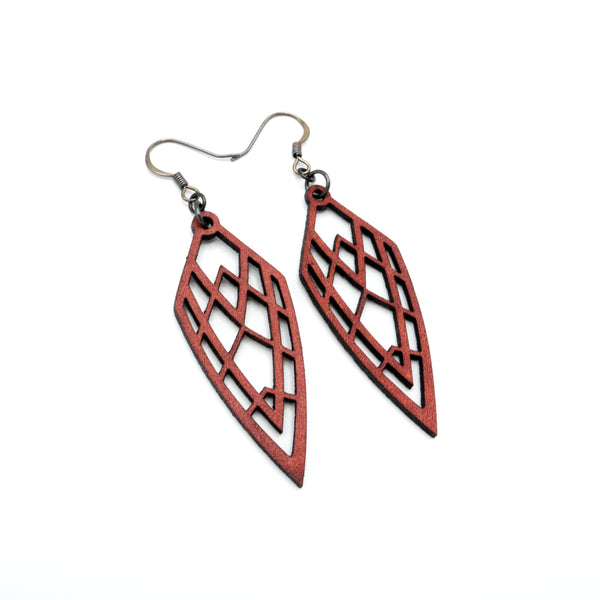 Arrowhead 01 [S] // Leather Earrings - Red - LIGHT RAZOR DESIGN STUDIO