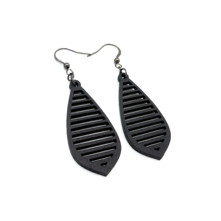 Gem Point 10 [S] // Leather Earrings - Black - LIGHT RAZOR DESIGN STUDIO