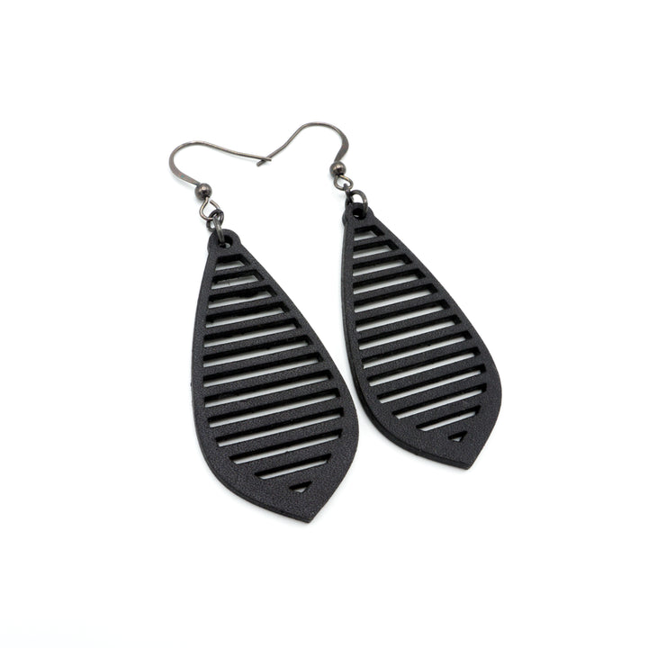 Gem Point 10 [M] // Leather Earrings - Black - LIGHT RAZOR DESIGN STUDIO