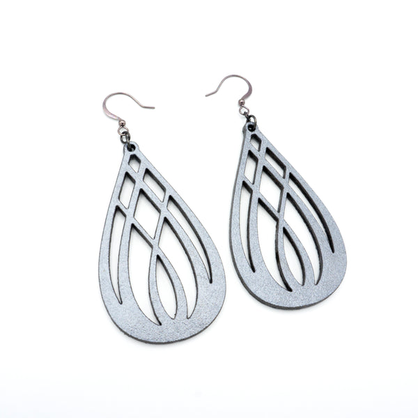 Drop 07 [L] // Leather Earrings - Silver - LIGHT RAZOR DESIGN STUDIO