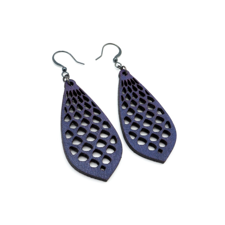 Gem Point 01 [M] // Leather Earrings - Purple - LIGHT RAZOR DESIGN STUDIO