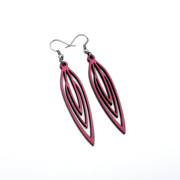 Totem 01 [S] // Leather Earrings - Fuchsia - LIGHT RAZOR DESIGN STUDIO