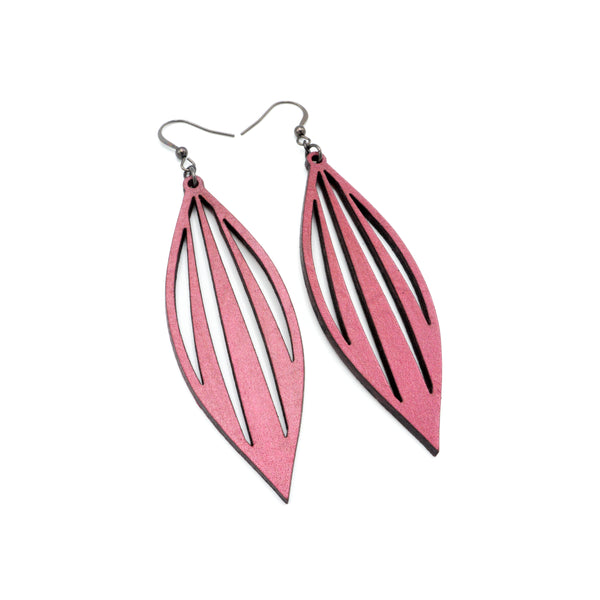 Petal 04 [L] // Leather Earrings - Fuchsia Pearl - LIGHT RAZOR DESIGN STUDIO