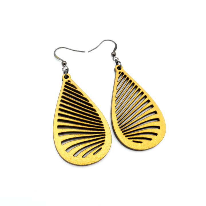 Drop 08 [S] // Leather Earrings - Gold - LIGHT RAZOR DESIGN STUDIO